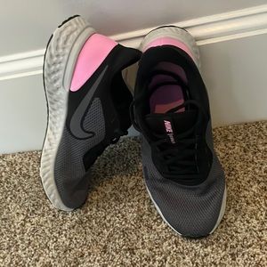 Womens Nike sneakers